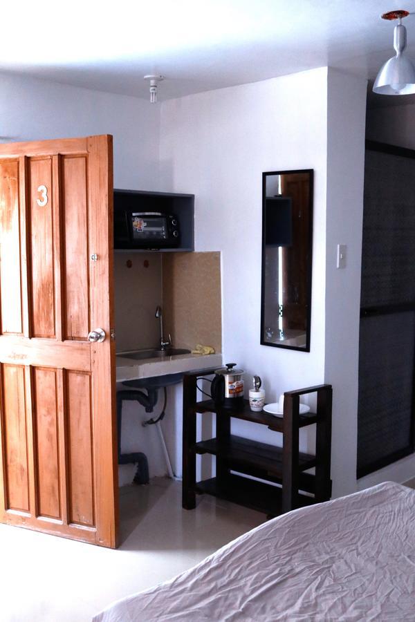Lalyn'S Room In Quezon City Bagian luar foto